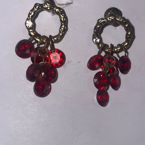 *RARE*Vintage Ruby Red Gothic Gemstone Dangle Earring Set Gold/Classic DMND - Picture 5 of 5